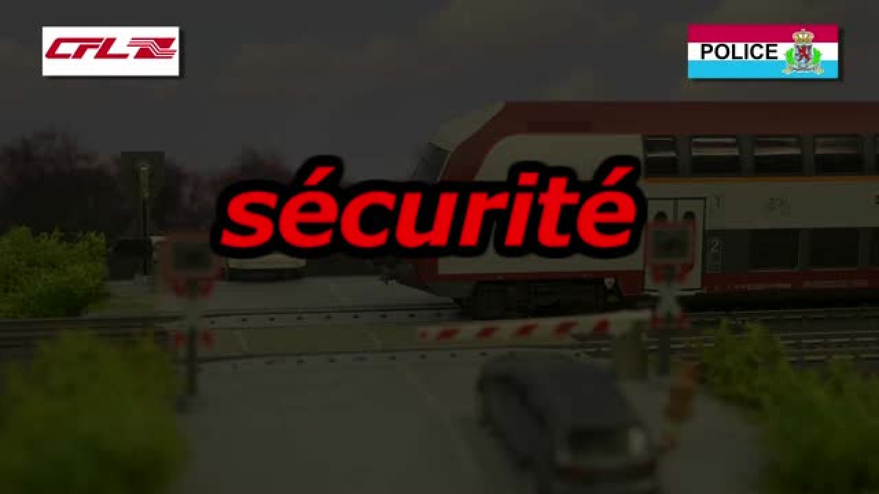 Police / 2013 / JOURNEE MONDIALE DE SECURITE ROUTIERE AUX PASSAGES A NIVEAU